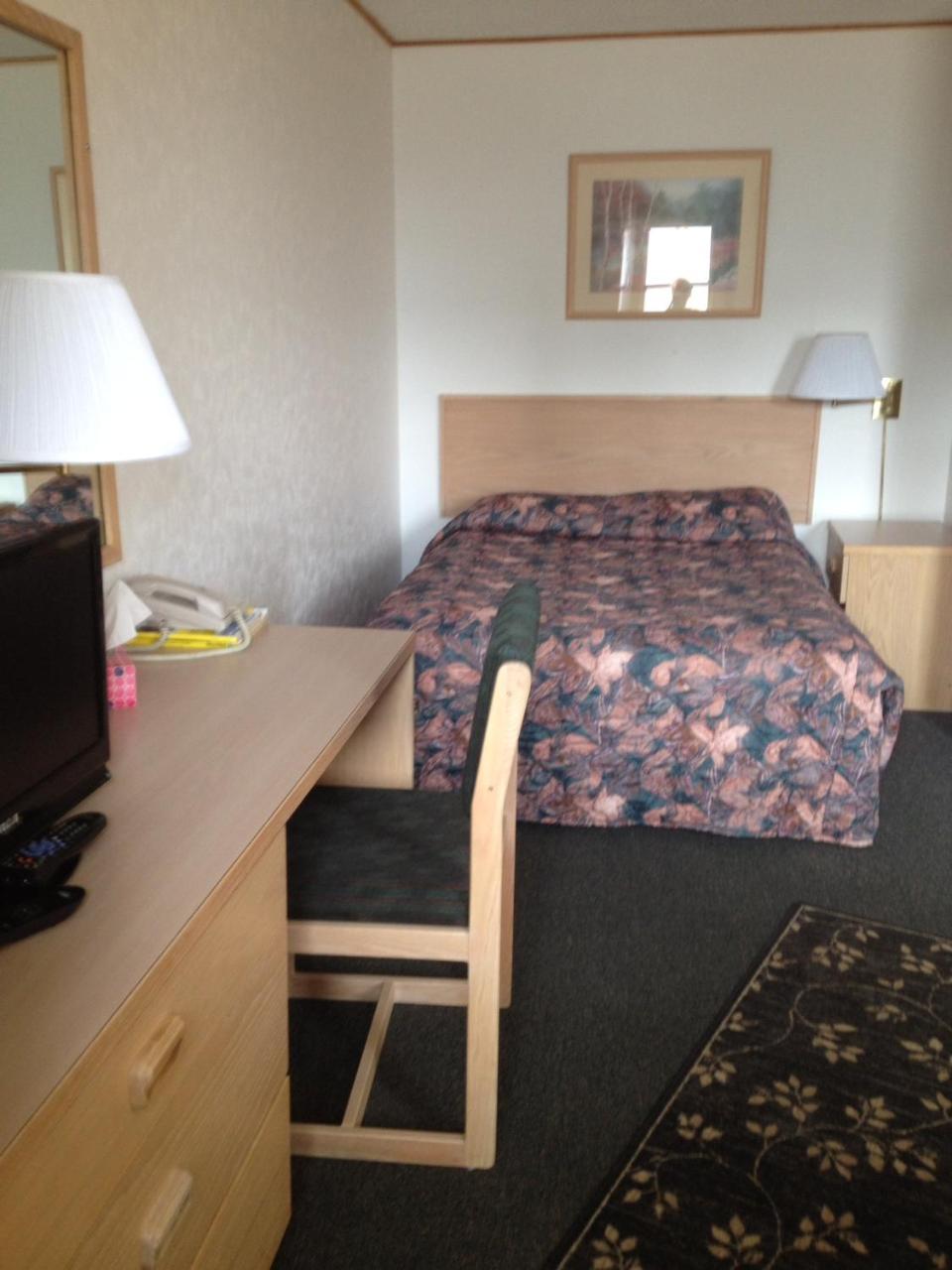 Winkys Motel Estevan Eksteriør billede